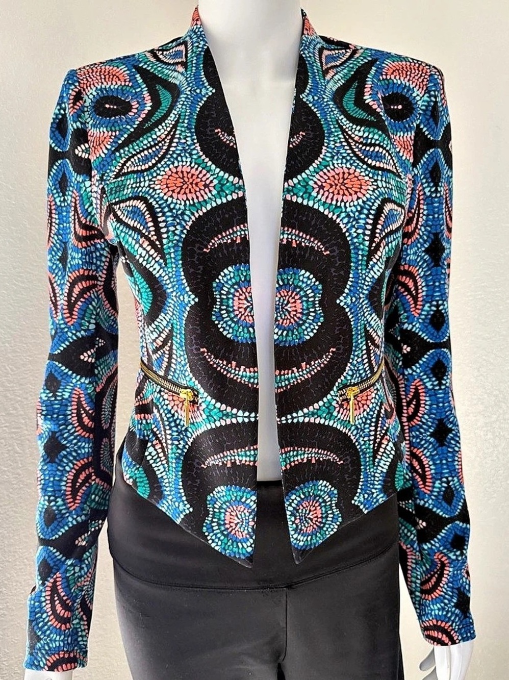 bebe Geometric Zip Blazer in Black & Blue Size Medium